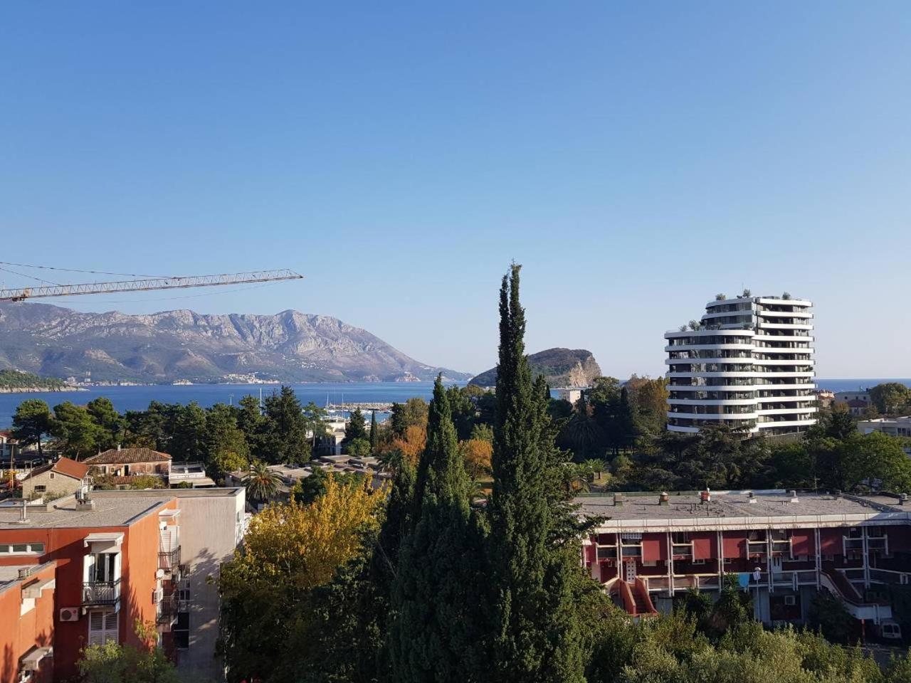 Olimp Lux Hotel Budva Exterior foto