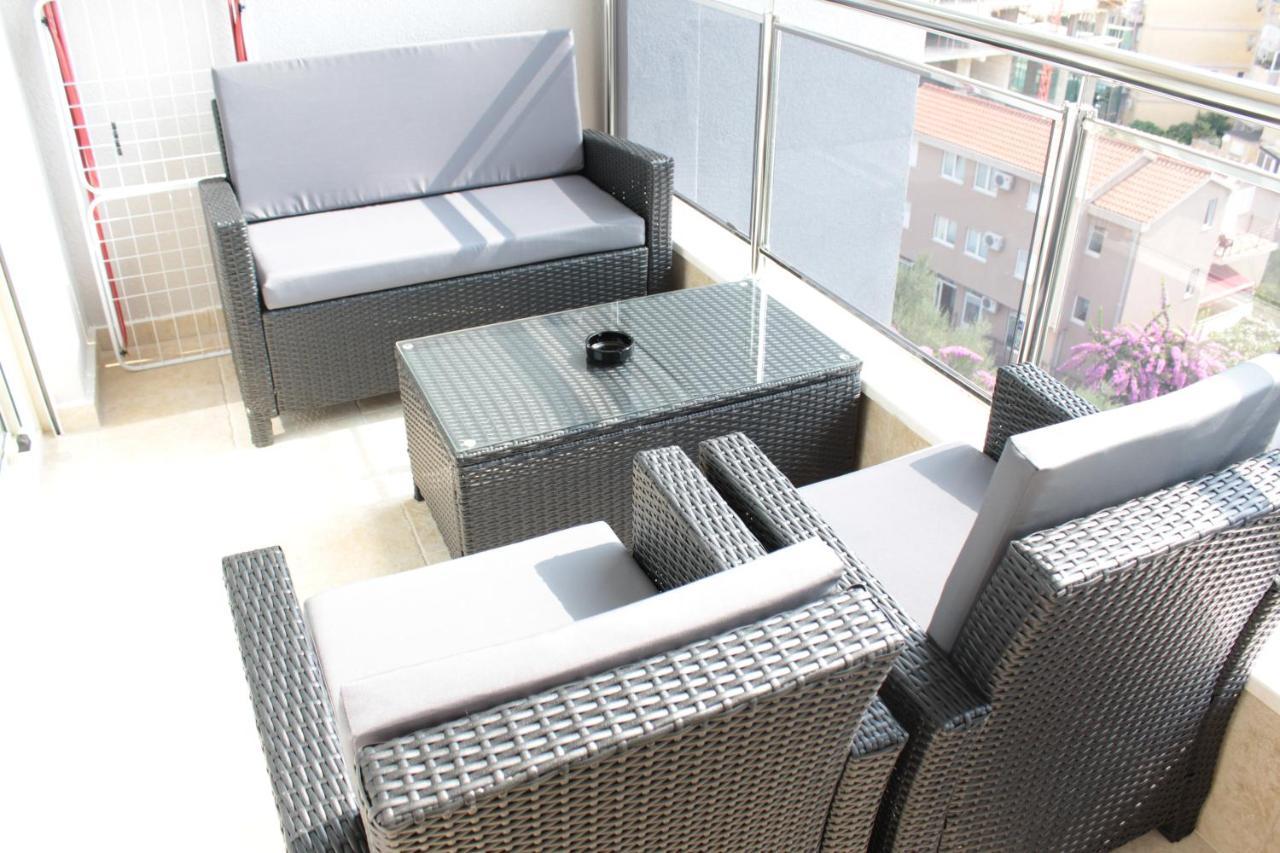 Olimp Lux Hotel Budva Exterior foto